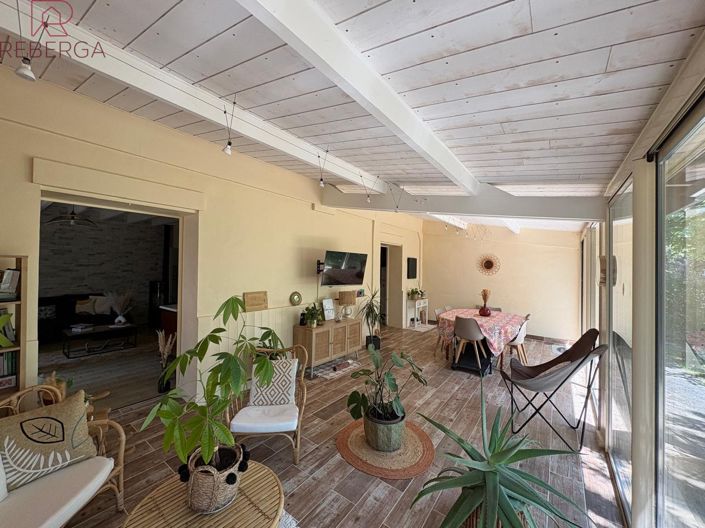 Image No.2-2 Bed House for sale