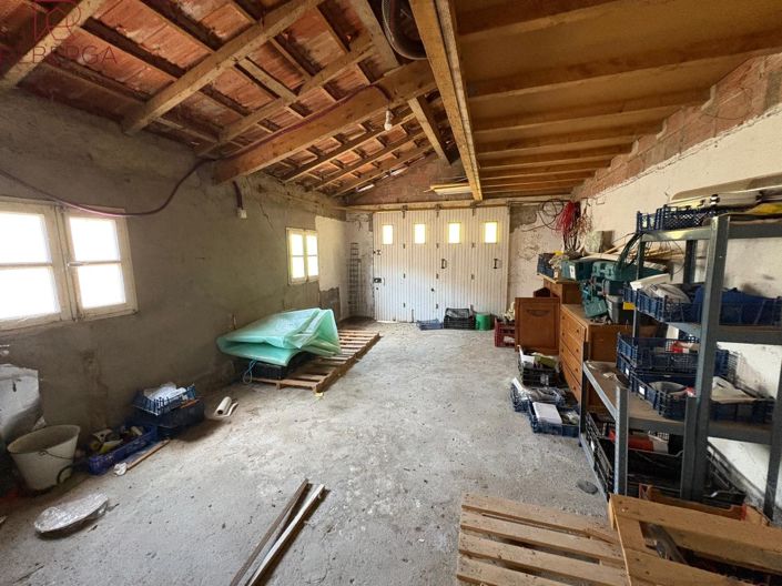 Image No.37-2 Bed House for sale