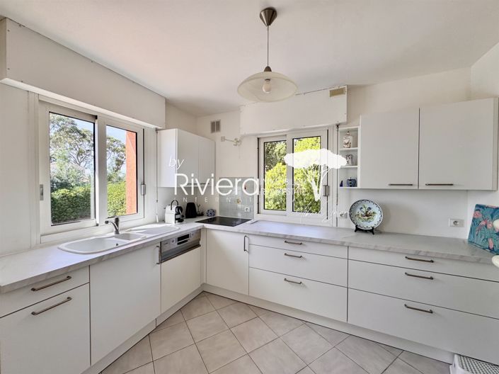 Image No.13-3 Bed House for sale