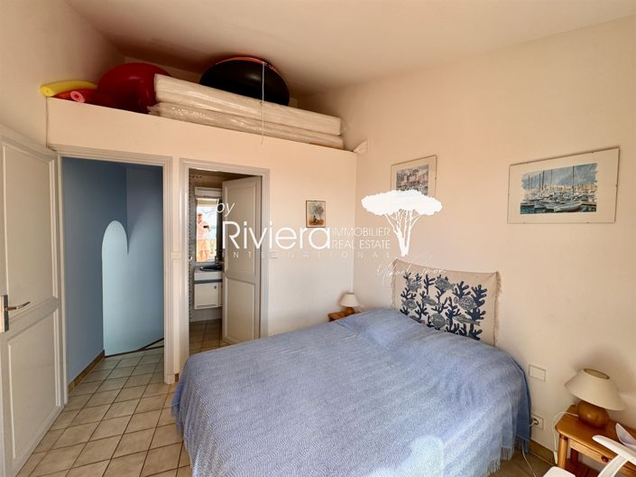 Image No.24-3 Bed House for sale