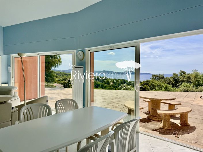 Image No.9-3 Bed House for sale