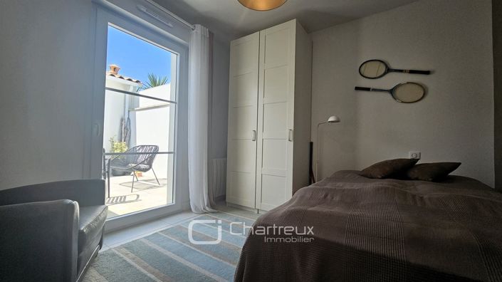 Image No.14-3 Bed House for sale