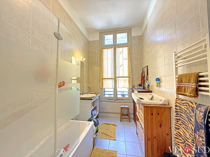 Image No.8-Appartement de 2 chambres à vendre à Béziers