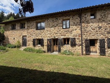 1 - Ardèche, Maison