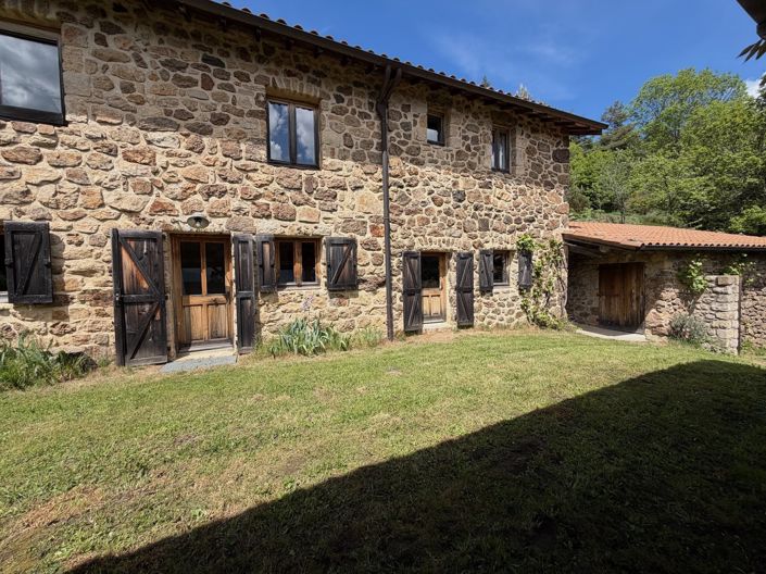 Image No.2-Maison de 3 chambres à vendre à Ardèche