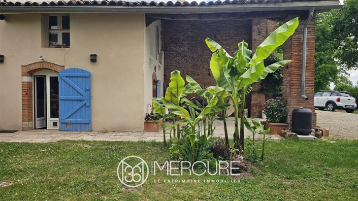Image No.3-5 Bed House for sale