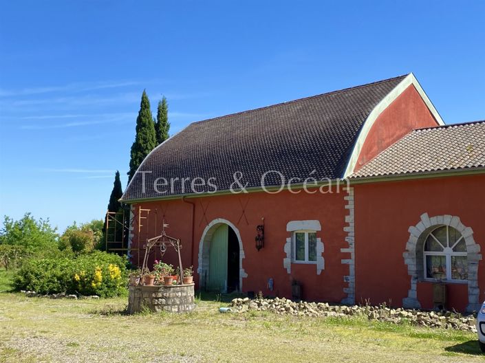 Image No.7-9 Bed House for sale