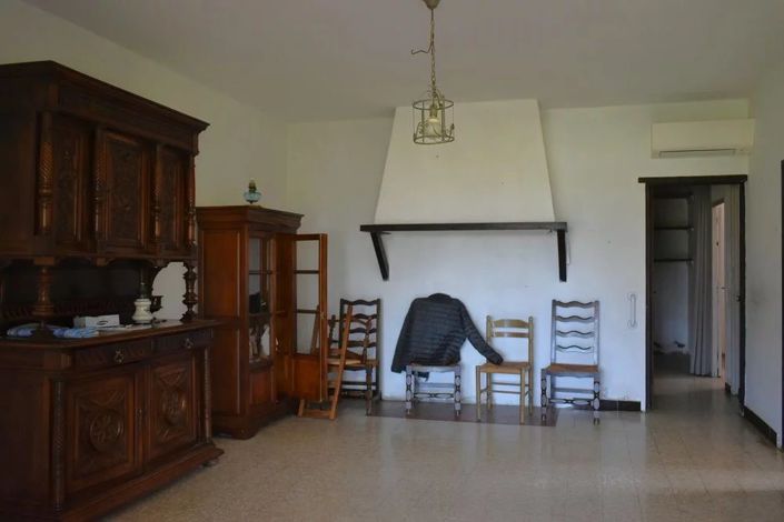 Image No.3-5 Bed House for sale