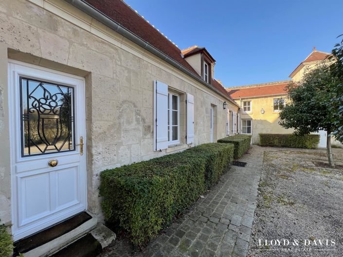Image No.19-House for sale