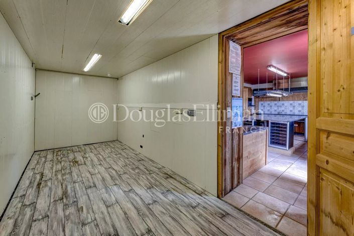Image No.26-2 Bed House for sale