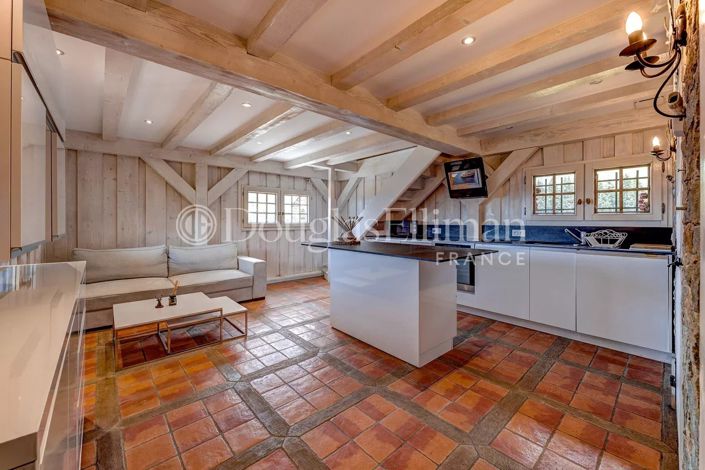 Image No.5-2 Bed House for sale