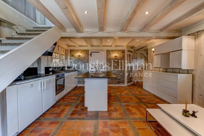 Image No.6-2 Bed House for sale