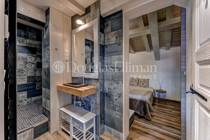 Image No.8-2 Bed House for sale