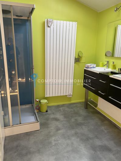 Image No.10-12 Bed House for sale