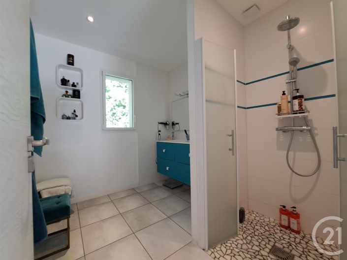 Image No.12-4 Bed House for sale