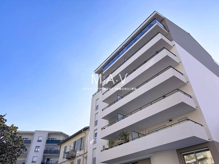 Image No.32-Appartement de 2 chambres à vendre à Nice