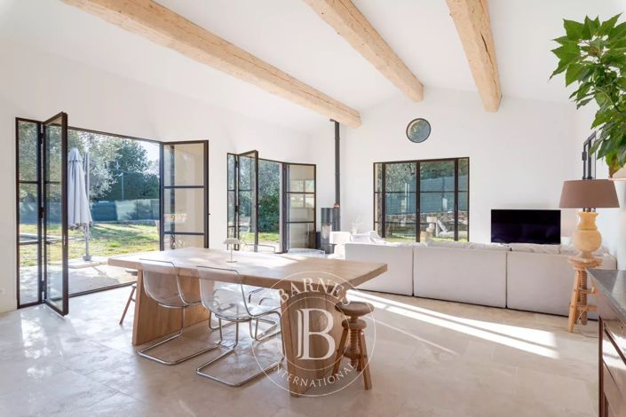 Image No.4-4 Bed House for sale
