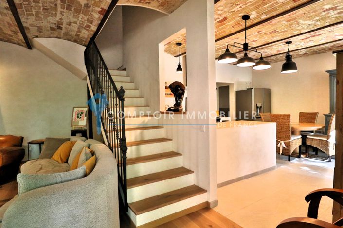 Image No.19-2 Bed House for sale