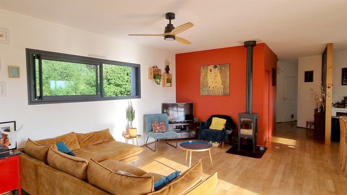 Image No.25-5 Bed House for sale