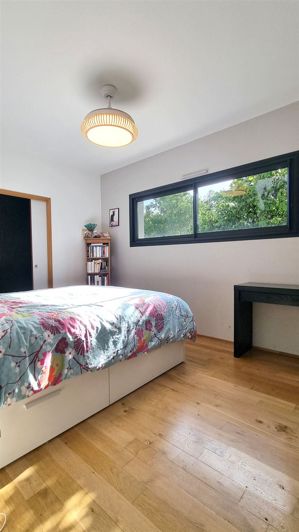 Image No.31-5 Bed House for sale