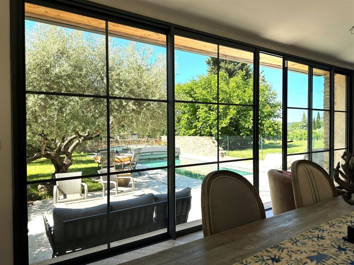 Image No.10-3 Bed House for sale