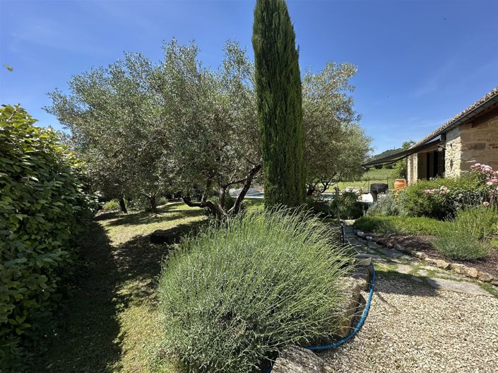 Image No.6-3 Bed House for sale