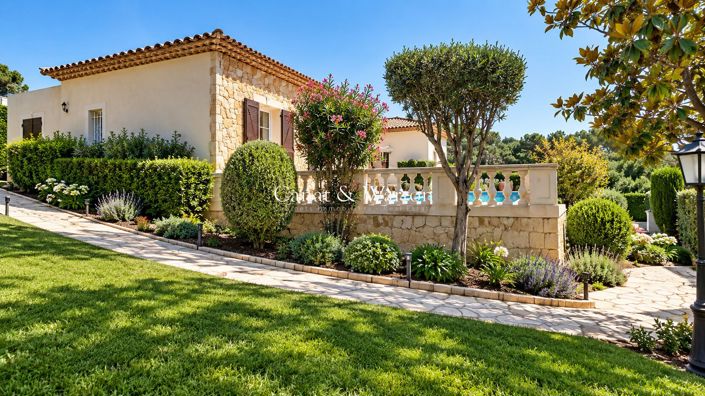 Image No.6-4 Bed House for sale