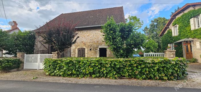 Image No.17-4 Bed Property for sale