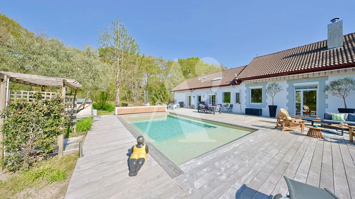 Image No.17-7 Bed House for sale