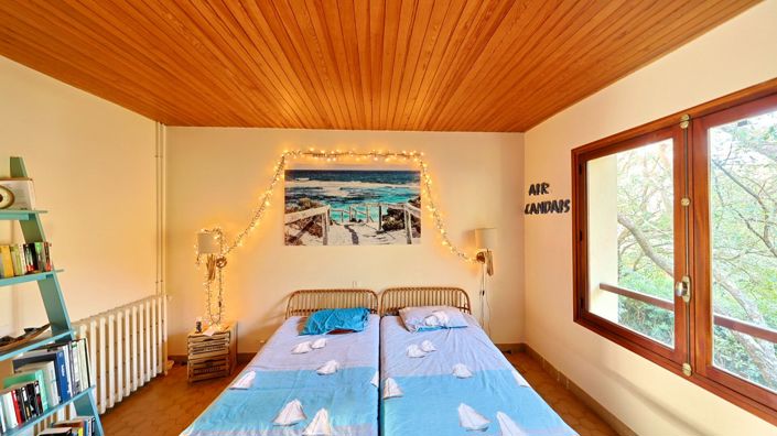 Image No.14-8 Bed House for sale