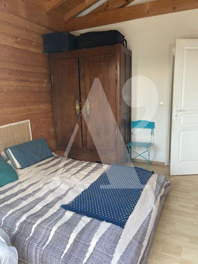 Image No.13-5 Bed House for sale