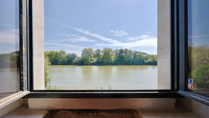 Image No.7-6 Bed Property for sale
