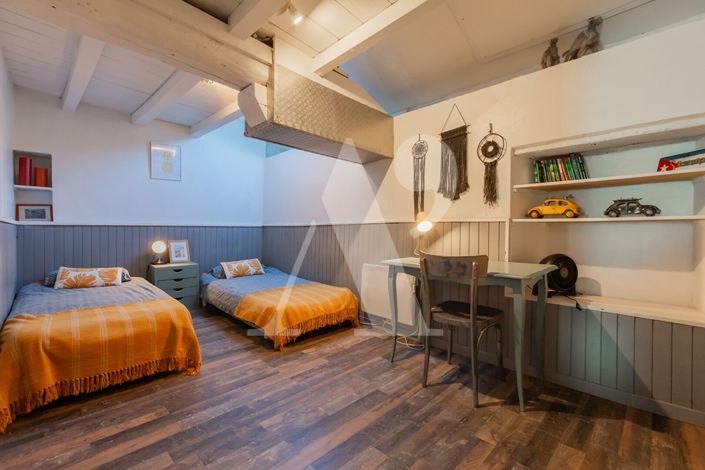 Image No.14-4 Bed House for sale
