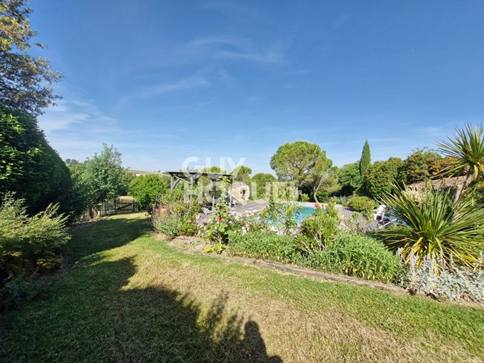 Image No.4-10 Bed House for sale