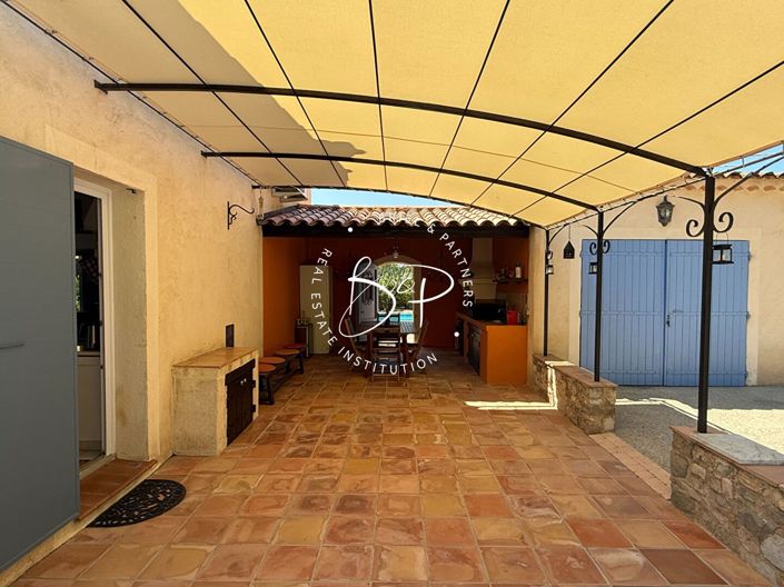 Image No.10-4 Bed House for sale
