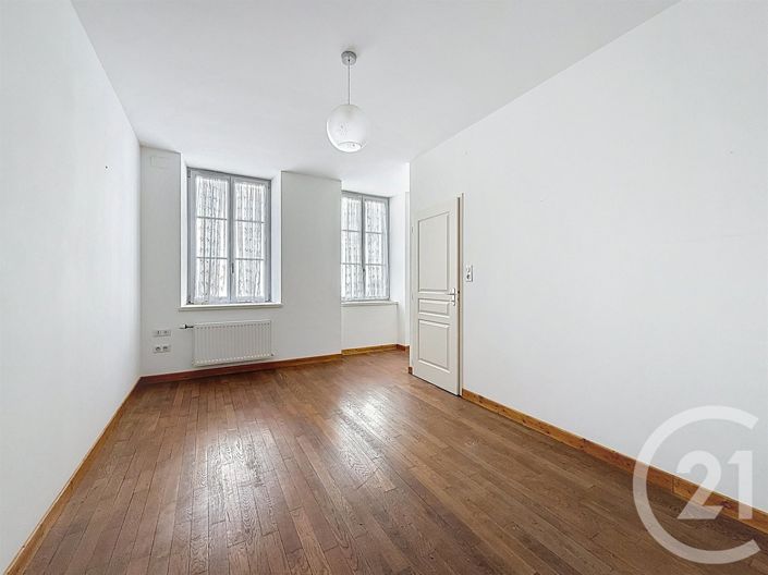 Image No.10-5 Bed House for sale