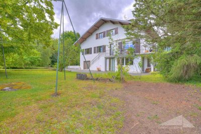1 - Gex, House