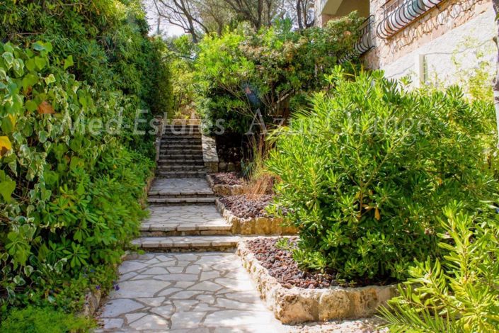 Image No.24-6 Bed House for sale