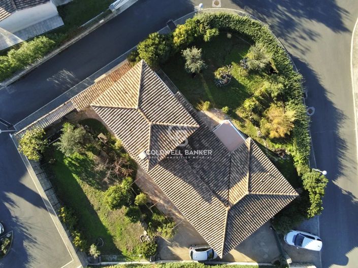 Image No.30-4 Bed House for sale