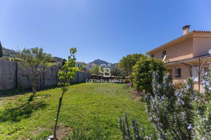 Image No.36-4 Bed House for sale