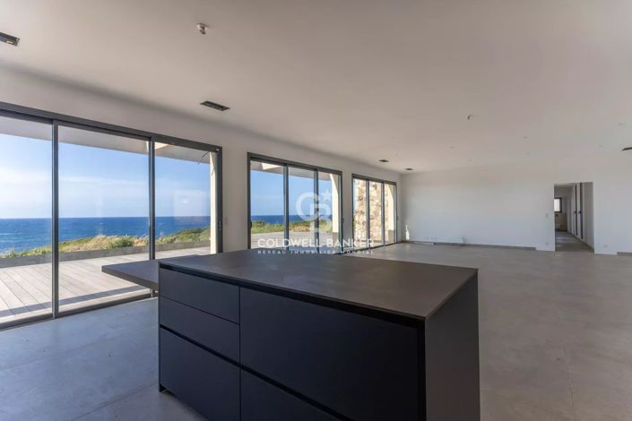 Image No.8-House for sale