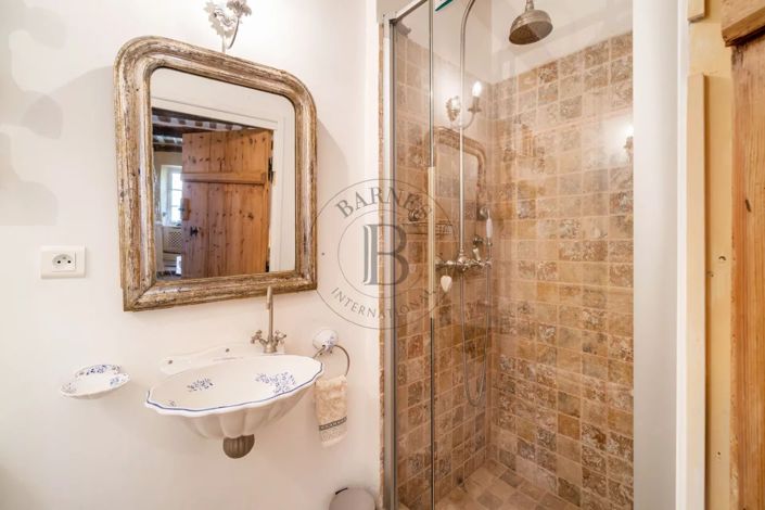 Image No.19-1 Bed House for sale