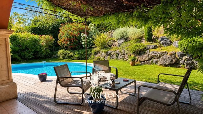 Image No.7-4 Bed House for sale