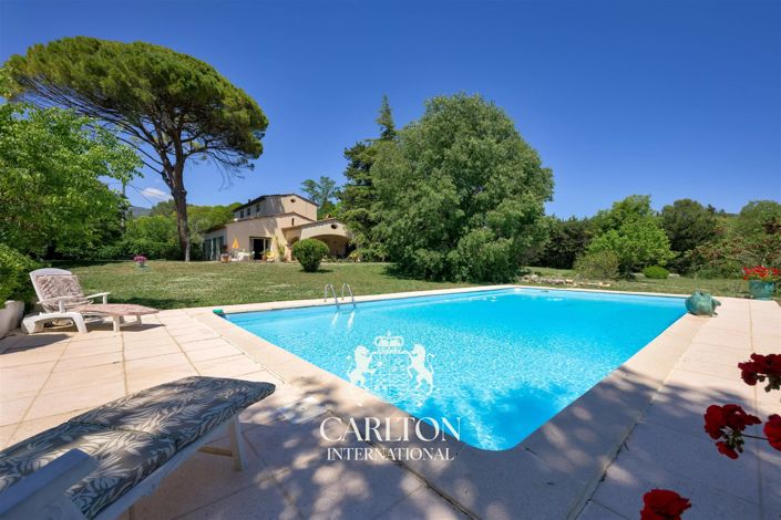 Image No.2-4 Bed House for sale