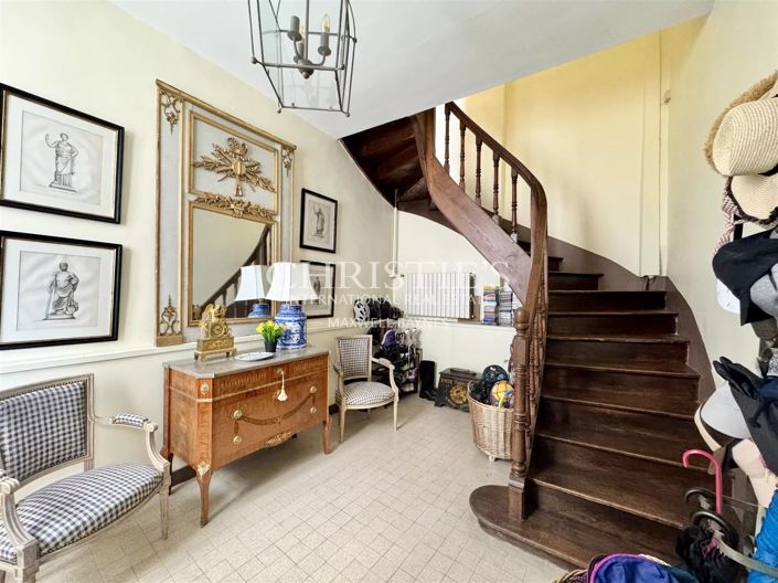 Image No.13-4 Bed House for sale
