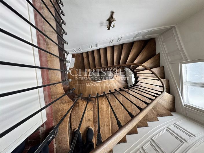 Image No.27-4 Bed House for sale