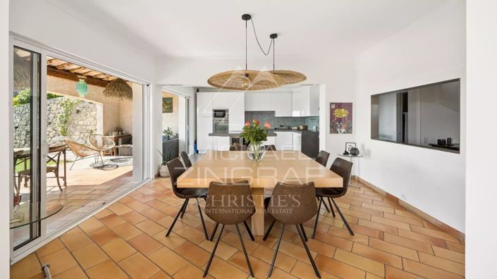 Image No.5-House for sale
