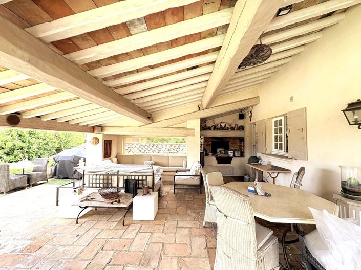 Image No.5-6 Bed House for sale