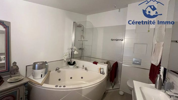 Image No.18-3 Bed House for sale