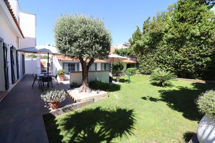 Image No.19-5 Bed House for sale